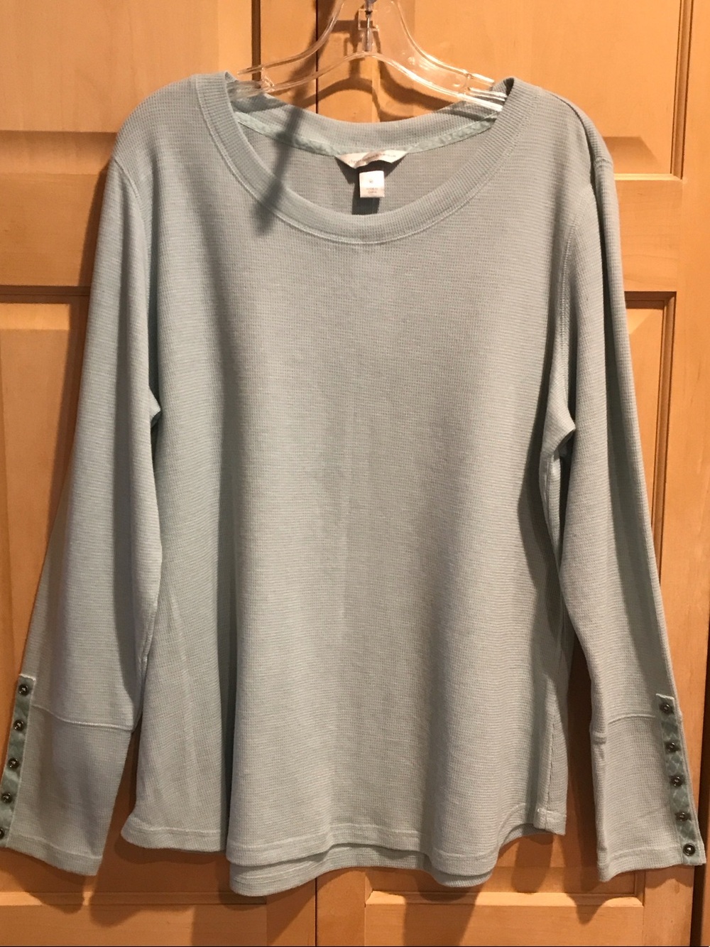 New Christopher & Banks Pale Green Long Sleeve Crewneck Top with Button Cuffs